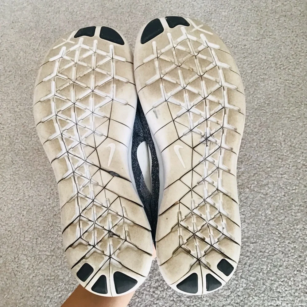 Men’s Nike Free Run Running Sneakers